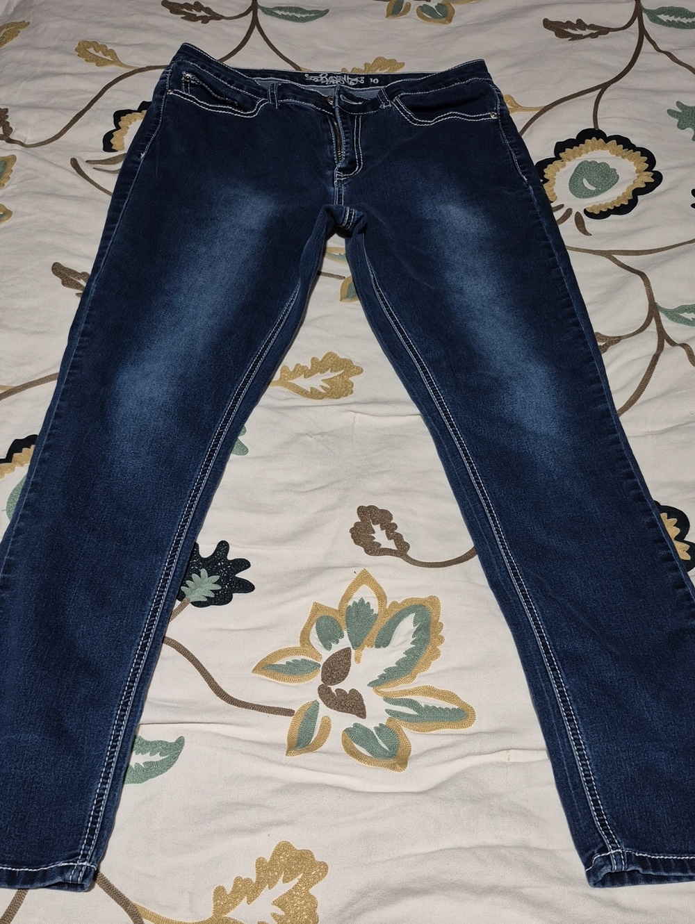 Revolt Jeans Women's Navy Stretch Skinny Jeans